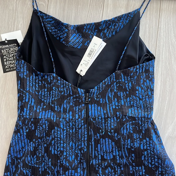 Alice + Olivia Christina Hi Lo Dress - Picture 6 of 9